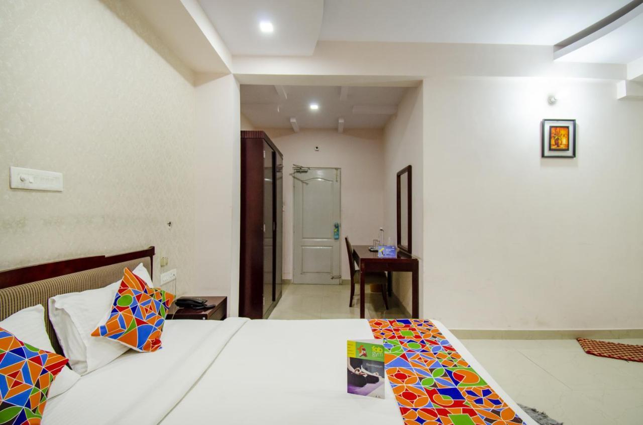 Fabexpress Oriental Suites III - Btm Mico Layout 벵갈루루 외부 사진