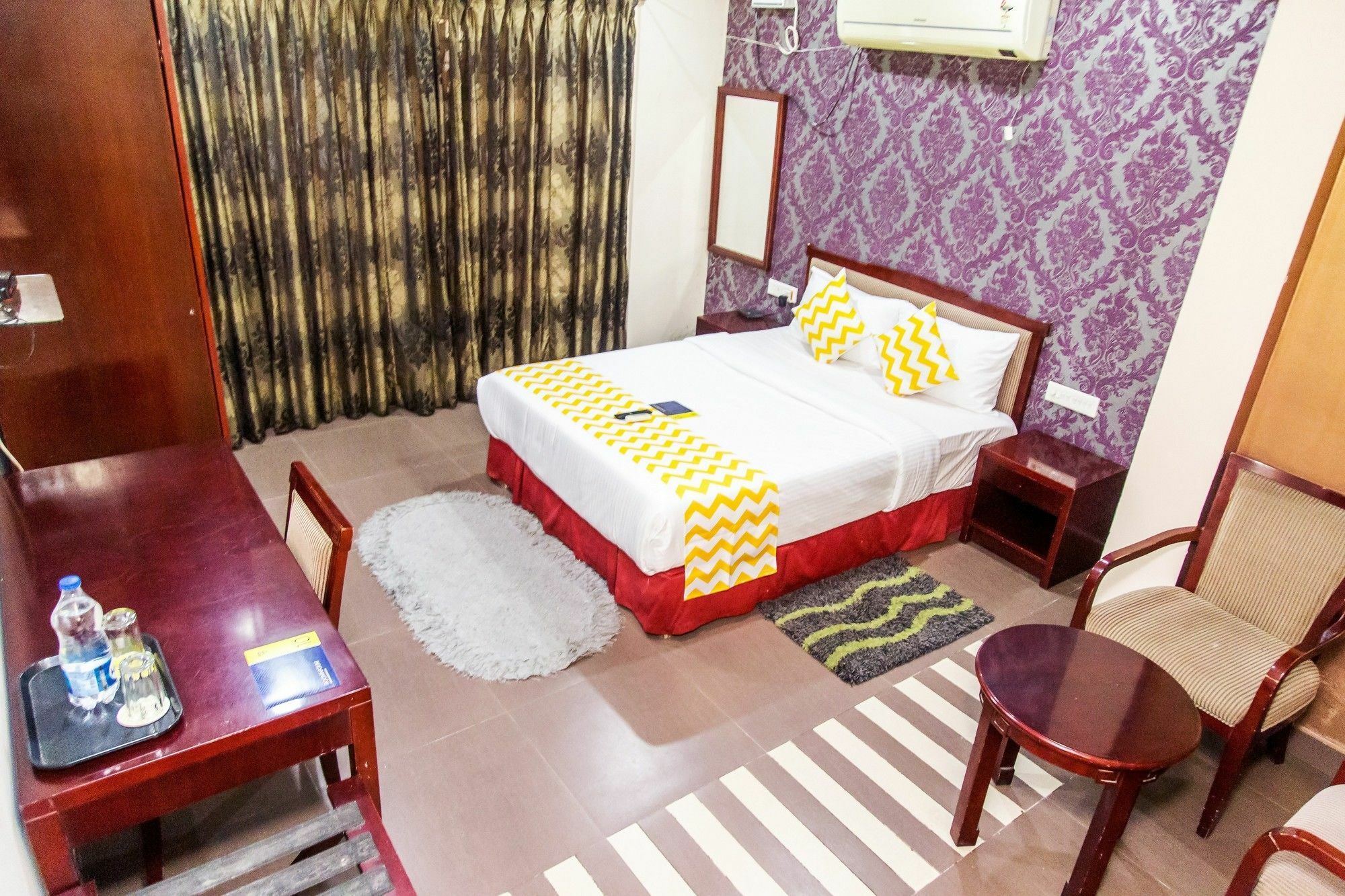 Fabexpress Oriental Suites III - Btm Mico Layout 벵갈루루 외부 사진